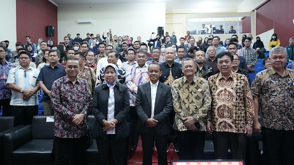Menteri Investasi Ajak Mahasiswa Diskusi Soal Peran UU CK pada Perkembangan Investasi di Indonesia